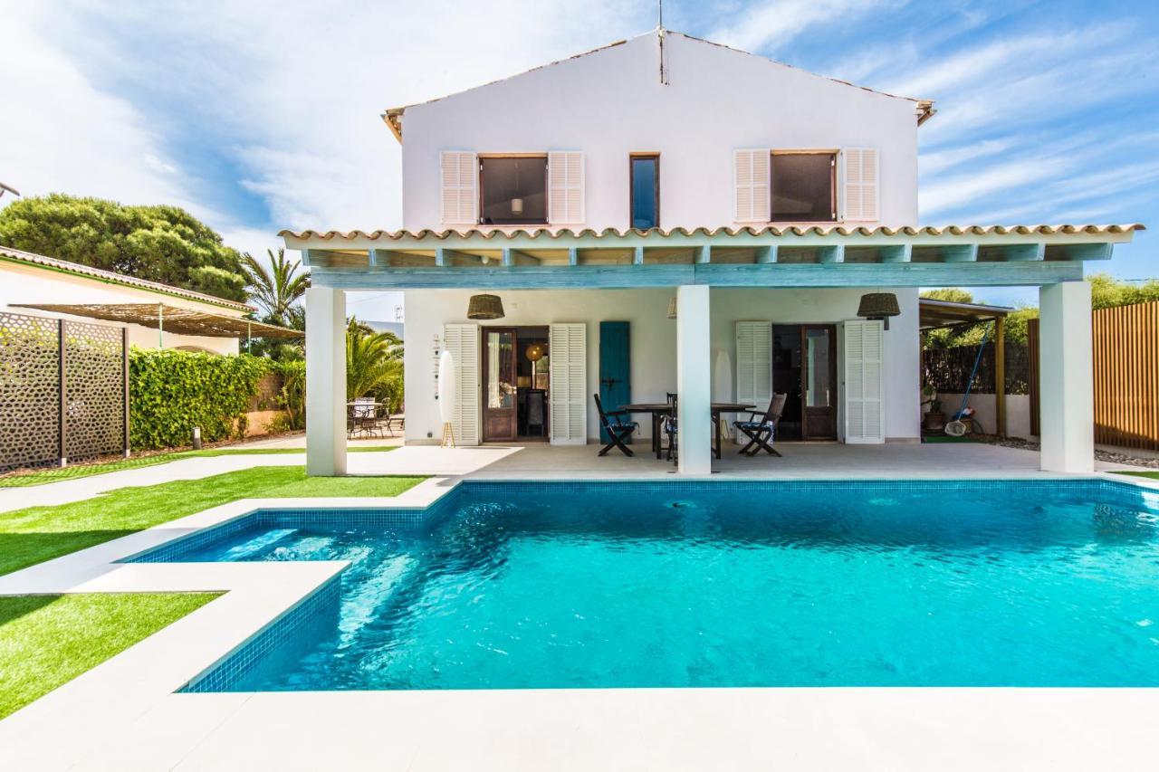 Con Piscina Cerca Del Mar En Villa Sa Rapita